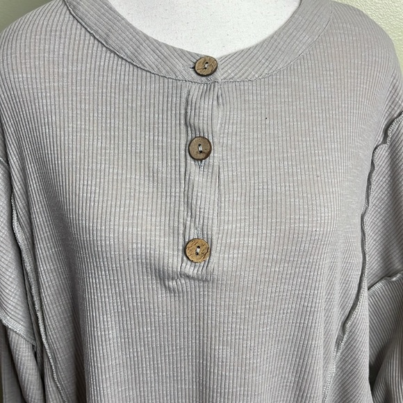 Baltic Born Henley Gray Button-Up drop shoulder long Sleeve Top size 2X - Picture 3 of 10
